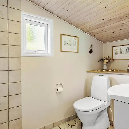 Holiday home Oh352-hadsund-sellegaarde-vest-44 *